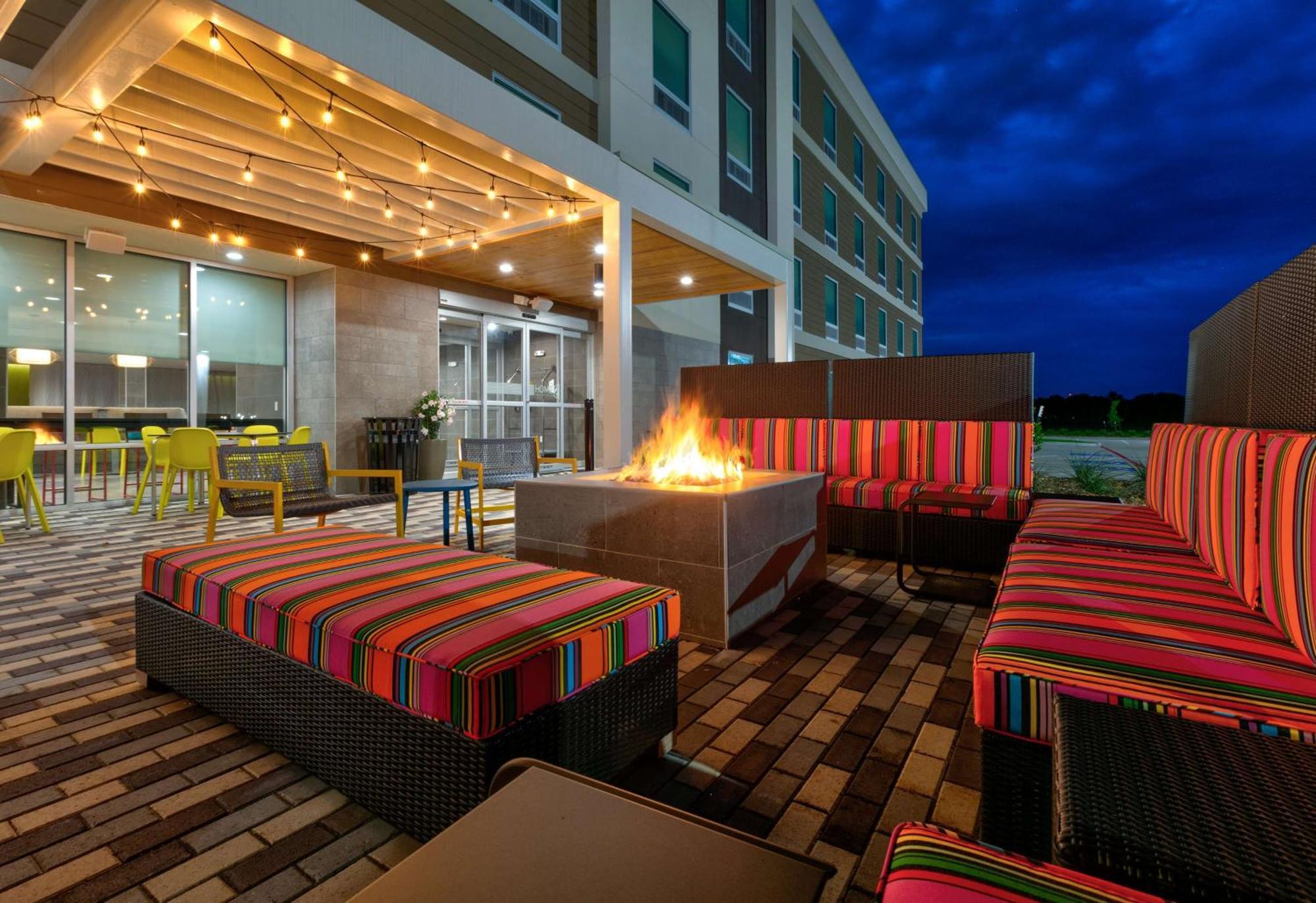 Home2 Suites By Hilton El Campo Экстерьер фото